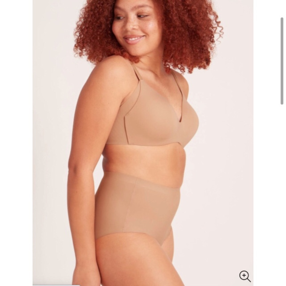 Knix Wing Woman contour bra 2 tan